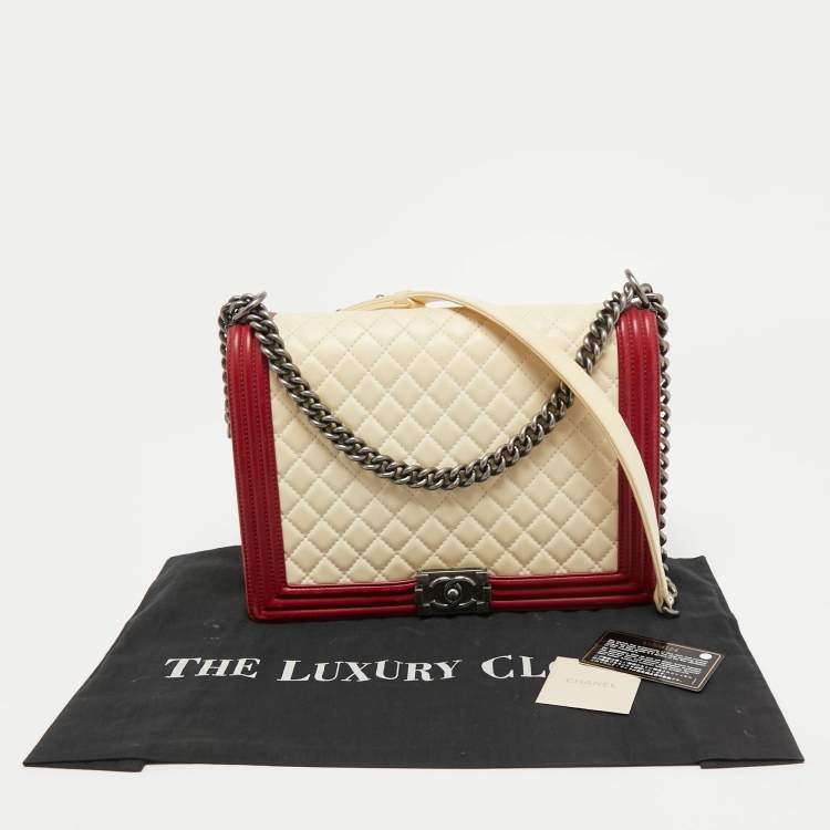 Pre Owned Chanel Cream/Red Quilted Leather Large Boy Flap Bag