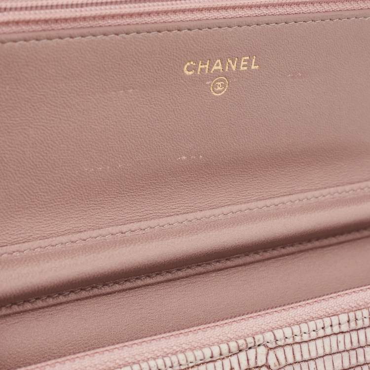 Pre Owned Chanel Lilac Lizard WOC Bag