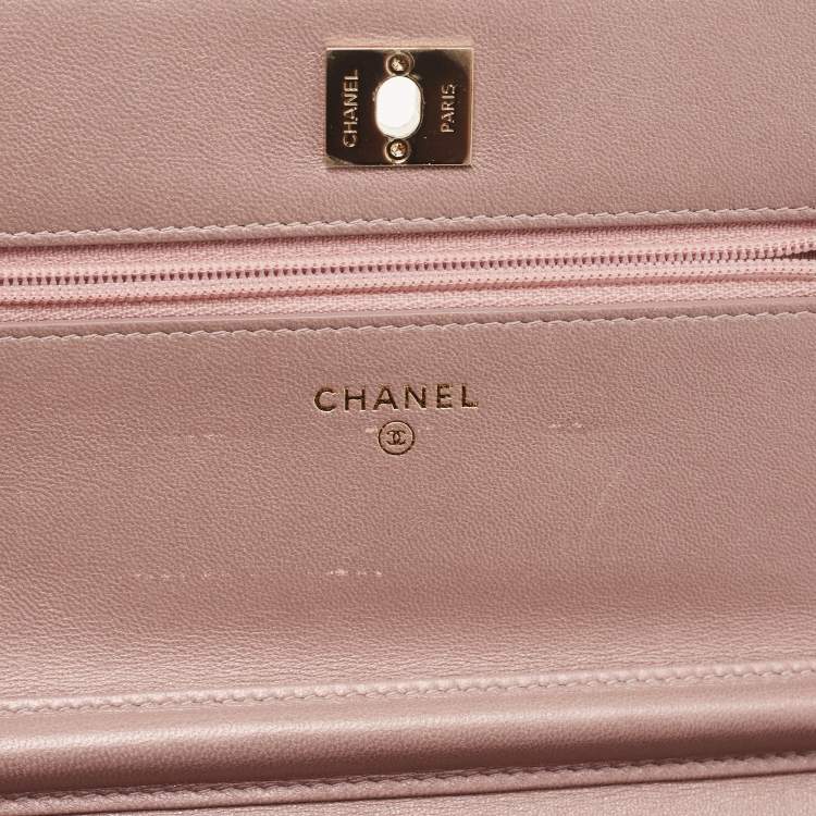 Pre Owned Chanel Lilac Lizard WOC Bag