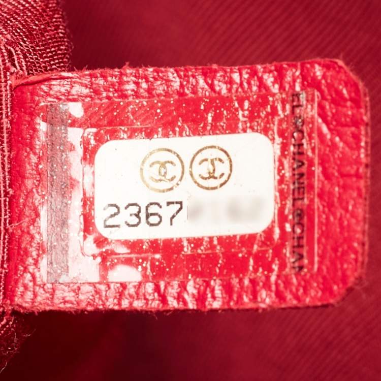 Pre Owned Chanel Metallic Gold Quilted Leather Large Gabrielle Hobo 