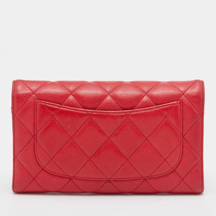 Pre Owned Chanel Red Quilted Caviar Leather Classic Flap Wallet