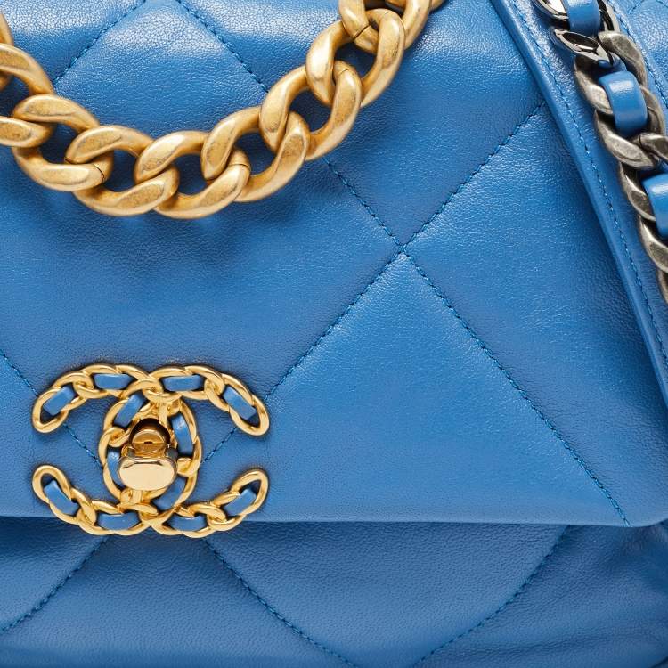 Pre Owned Chanel Blue Quilted Leather CC 19 Flap Bag