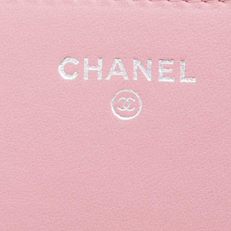 Pre Owned Chanel Pink Leather Embossed Camellia Wallet On Chain
