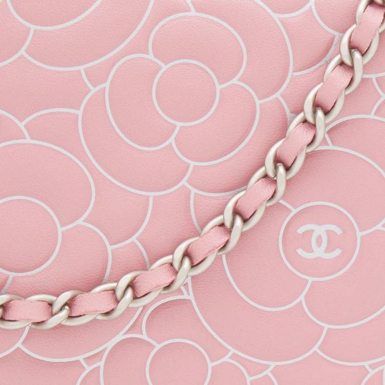 Pre Owned Chanel Pink Leather Embossed Camellia Wallet On Chain