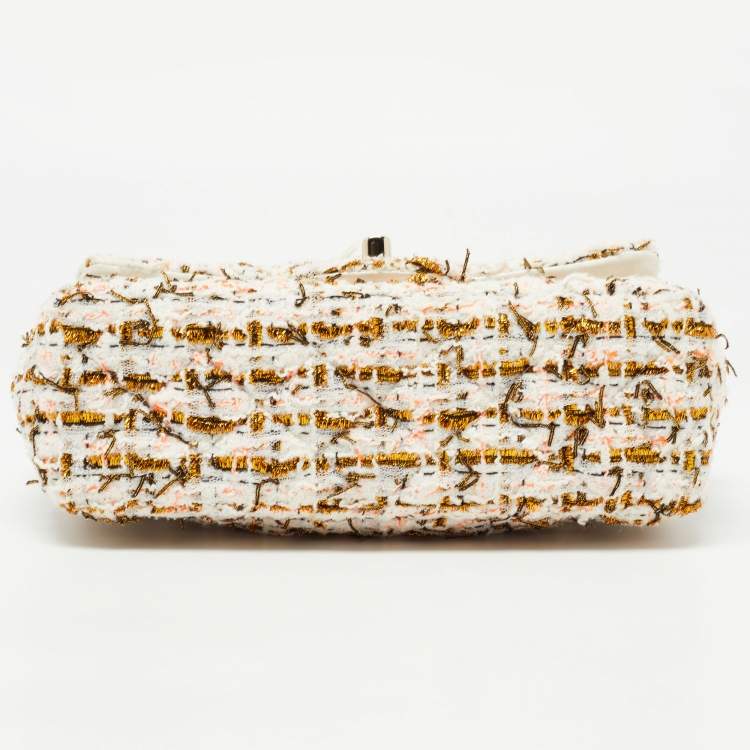 Pre Owned Chanel White/Multiicolor Quilted Tweed New Mini Classic Flap Bag