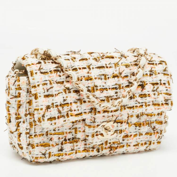 Pre Owned Chanel White/Multiicolor Quilted Tweed New Mini Classic Flap Bag