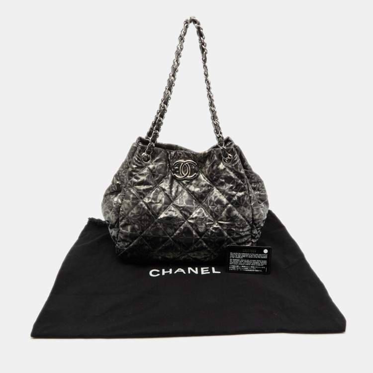 Pre Owned Chanel Metallic Grey Quilted Printed Vinyl Rock in Moscow Hobo