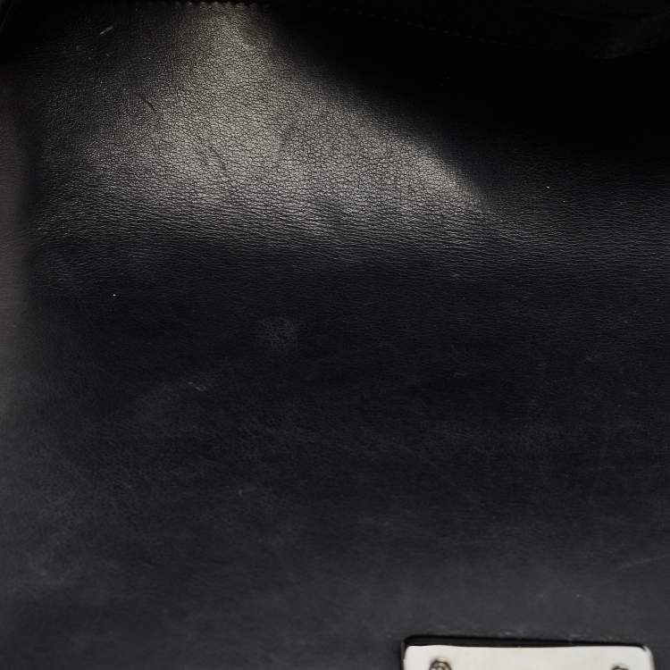 Pre Owned Chanel Black Beaded Chevron Leather Medium Boy Flap Bag