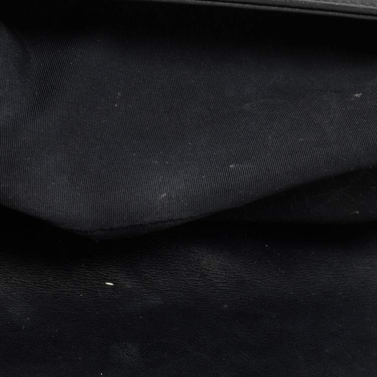 Pre Owned Chanel Black Beaded Chevron Leather Medium Boy Flap Bag