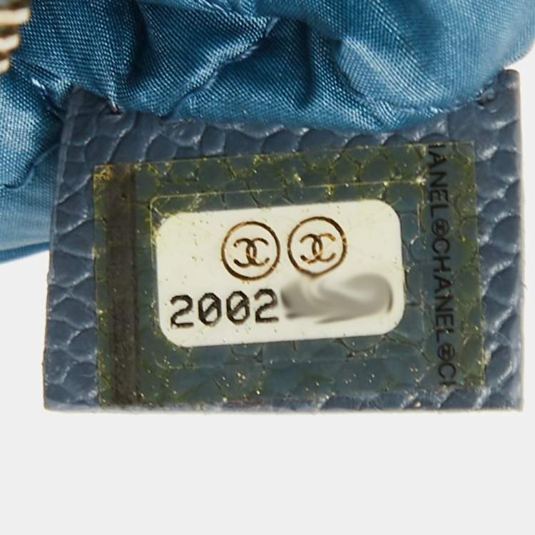 Pre Owned Chanel Blue Quilted Caviar Leather Classic Zip Pouch