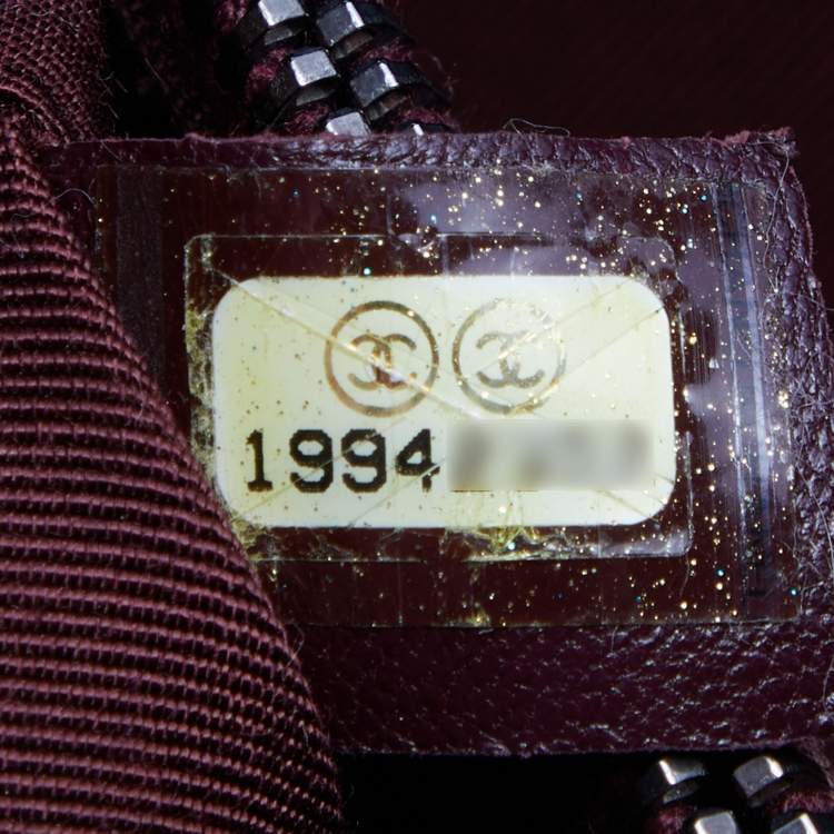 مملوكة مسبقًا Chanel Black Chevron Quilted Leather Large Boy Shopper Tote