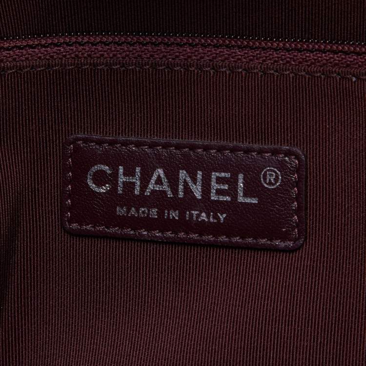 مملوكة مسبقًا Chanel Black Chevron Quilted Leather Large Boy Shopper Tote