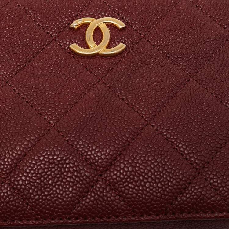 Pre Owned Chanel Burgundy Quilted Caviar Leather Chic Trip Waist Bag
