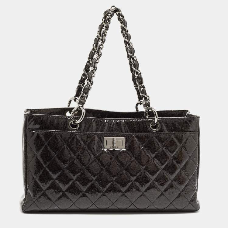 Pre Owned Chanel Dark Grey Caviar Patent Leather 2.55 Reissue Bag
