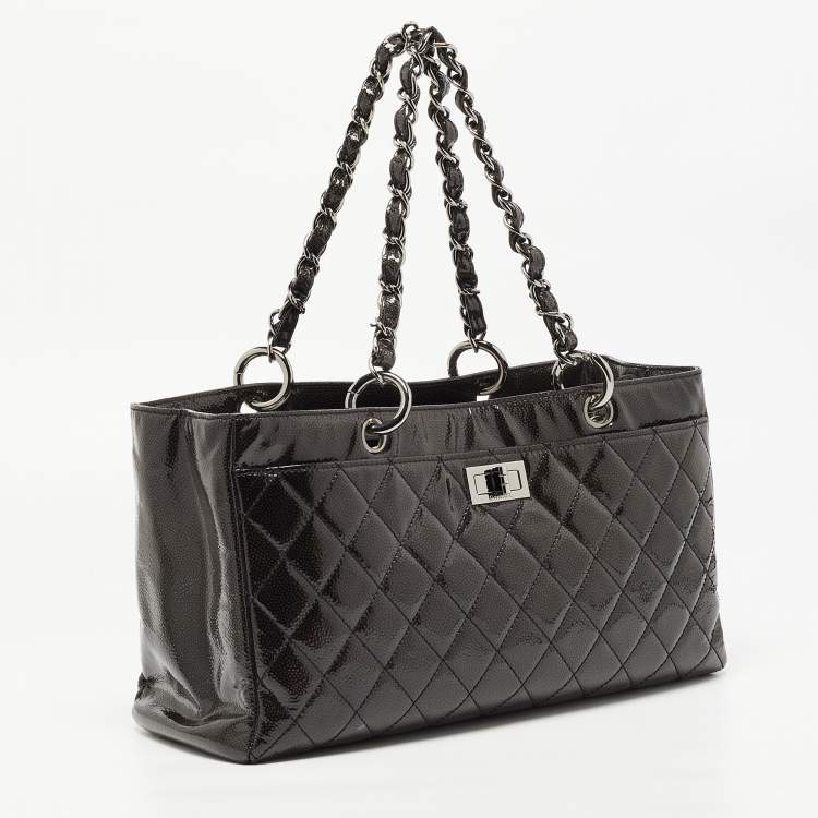 Pre Owned Chanel Dark Grey Caviar Patent Leather 2.55 Reissue Bag