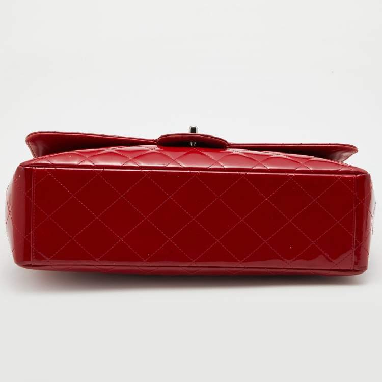 Pre Owned Chanel Red Quilted Patent Leather Maxi Classic Single Flap Bag