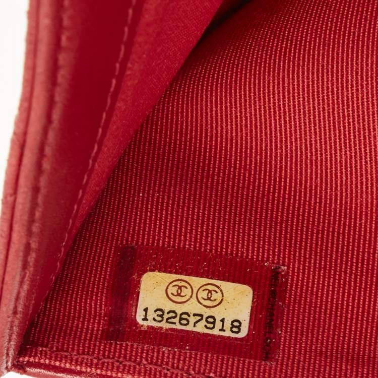 Pre Owned Chanel Red Quilted Leather CC Classic Bifold Long Wallet