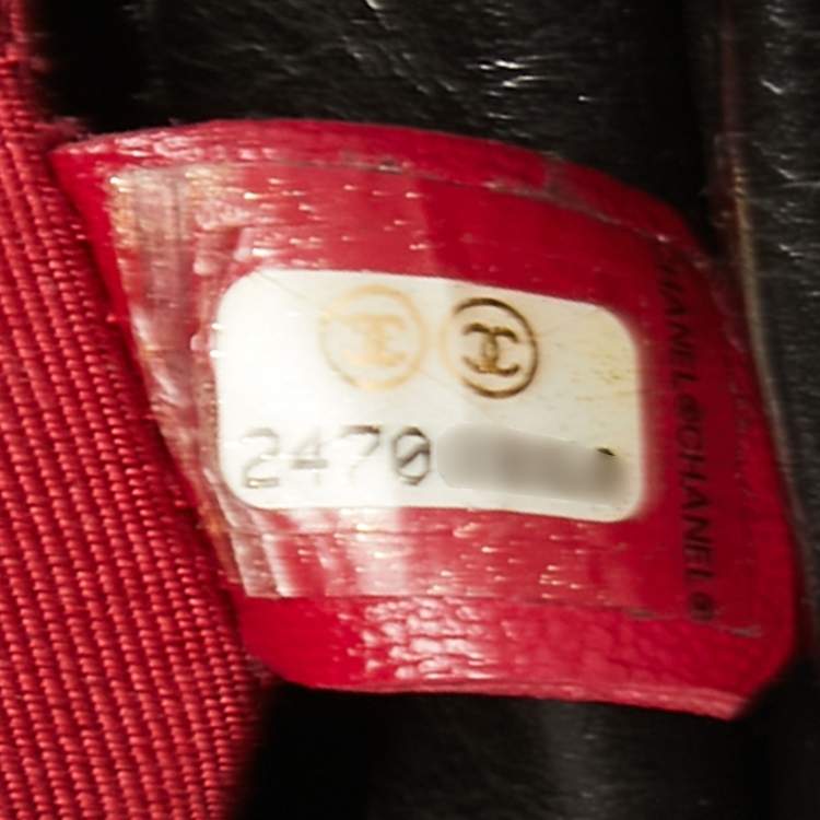 Pre Owned Chanel Black Quilted Aged Leather Medium Gabrielle Hobo