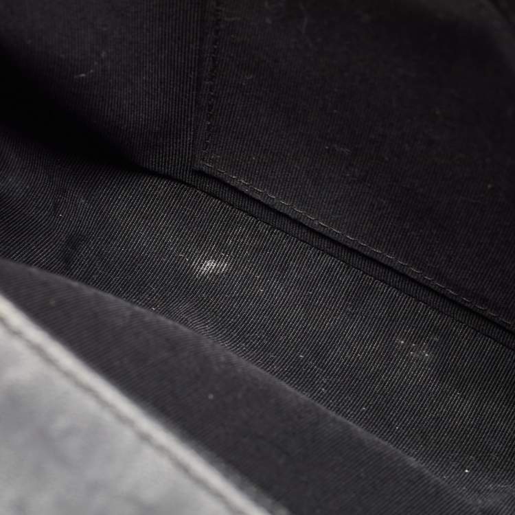 Pre Owned Chanel Black Glossy Leather New Medium Boy Bag