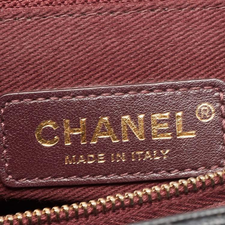 Pre Owned Chanel Black Quilted Caviar Leather Medium Coco Top Handle Bag