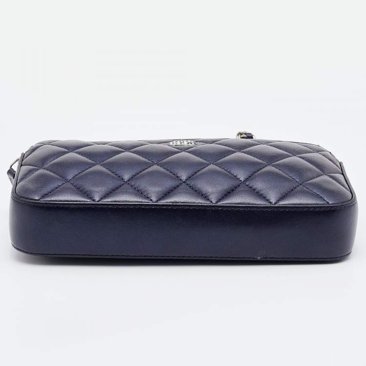 Pre Owned Chanel Blue Quilted Leather CC Double Zip Chain Clutch