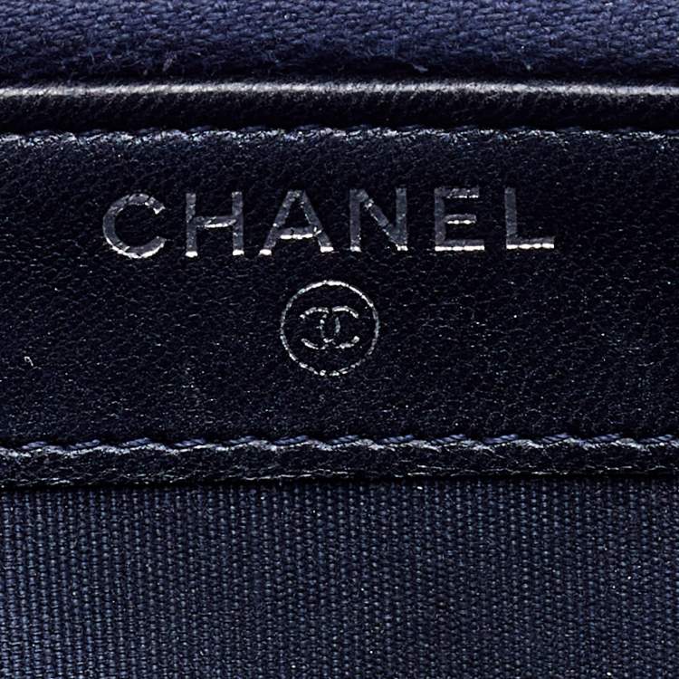 Pre Owned Chanel Blue Quilted Leather CC Double Zip Chain Clutch