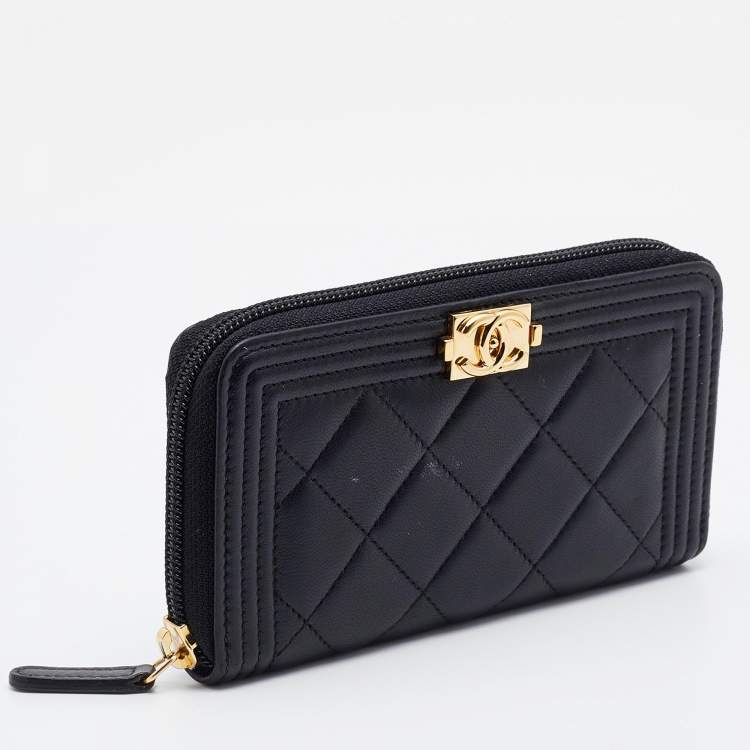 Pre Owned Chanel Black Quilted Leather Boy Zip Around Wallet