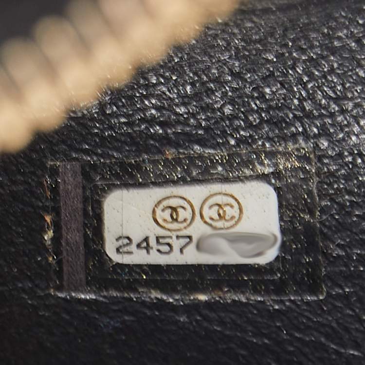 Pre Owned Chanel Black Quilted Caviar Leather Medium Business Affinity Flap Bag