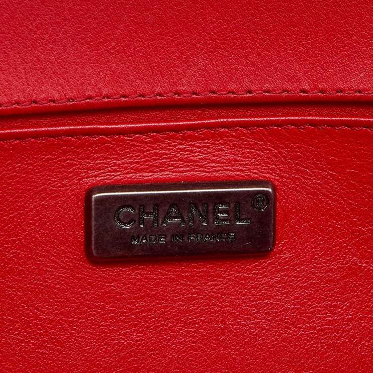 Pre Owned Chanel Red  Stingray and Leather Small Boy Flap Bag