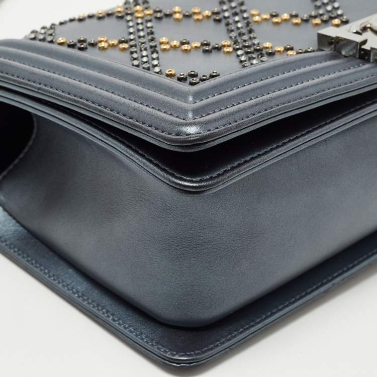 Pre Owned Chanel Metallic Quilted Embellished Leather Medium Boy Bag