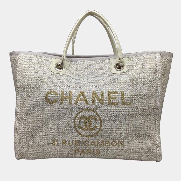 følelsesmæssig Kommunisme den første Chanel Grey Canvas Large Deauville Tote Bag Chanel | TLC