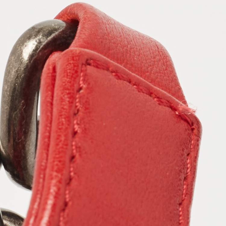 Pre Owned Chanel Red Quilted Leather New Medium Boy Shoulder Bag