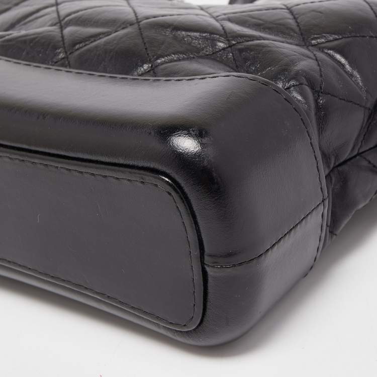 مملوكة مسبقًا Chanel Black Quilted Leather Small Gabrielle Hobo