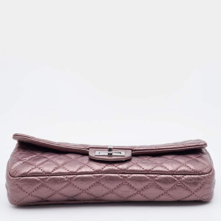 Pre Owned Chanel Metallic Pink Quilted Leather Reissue East/West Chain Clutch 