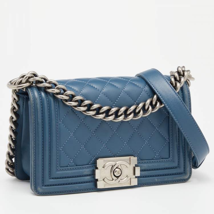 Pre Owned Chanel Blue Quilted Leather Small Boy Flap Bag