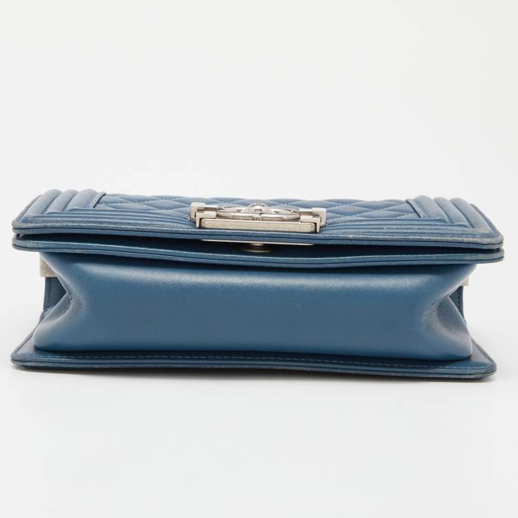 Pre Owned Chanel Blue Quilted Leather Small Boy Flap Bag