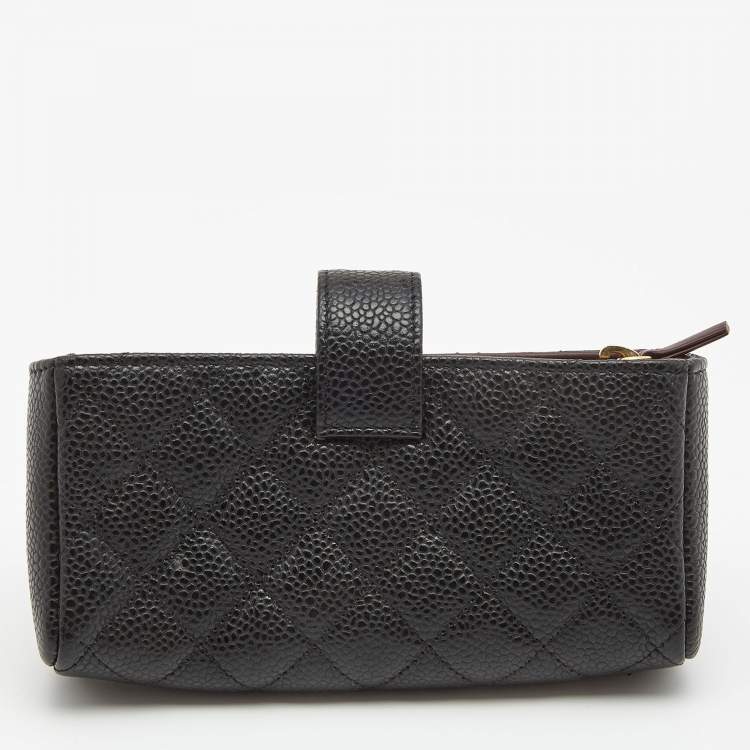 Pre Owned Chanel Black Quilted Caviar Leather CC O Phone Pouch