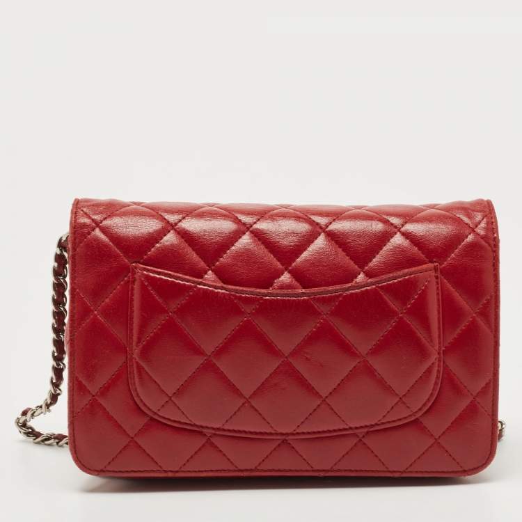 Pre Owned Chanel Red Quilted Leather Classic Wallet on Chain