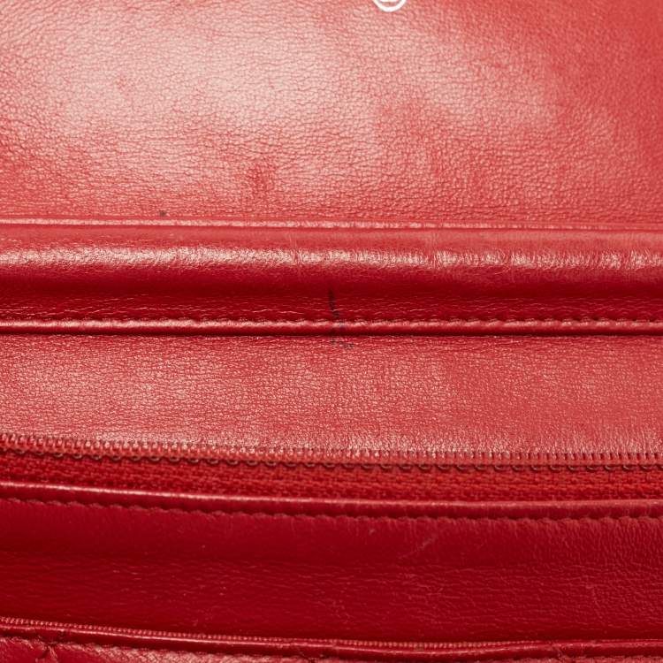 Pre Owned Chanel Red Quilted Leather Classic Wallet on Chain