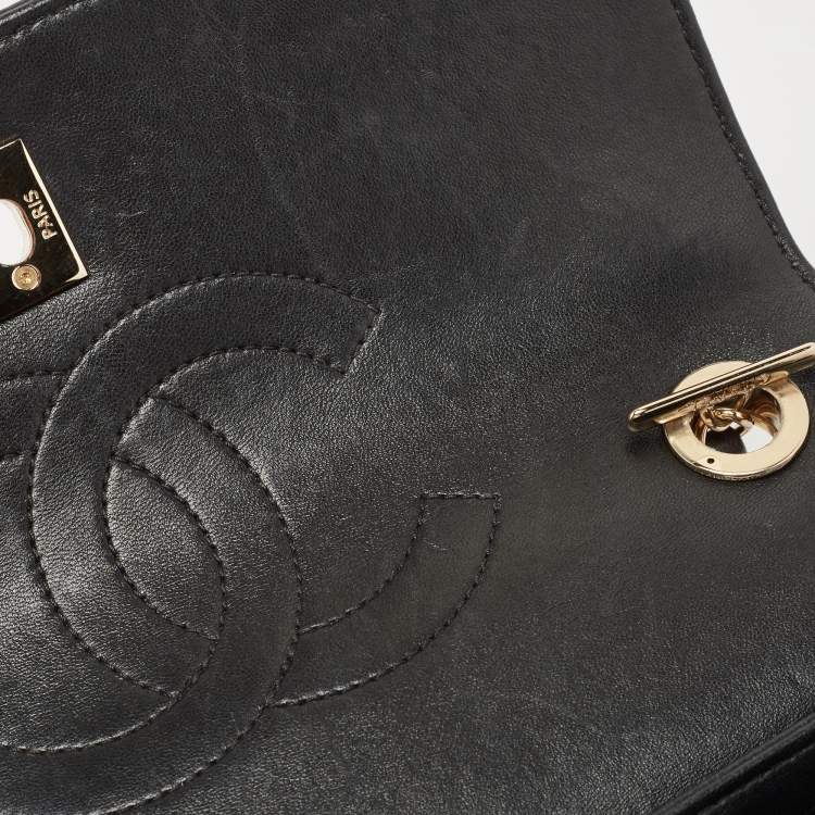 Pre Owned Chanel Black Quilted Leather Small Trendy CC Flap Top Handle Bag