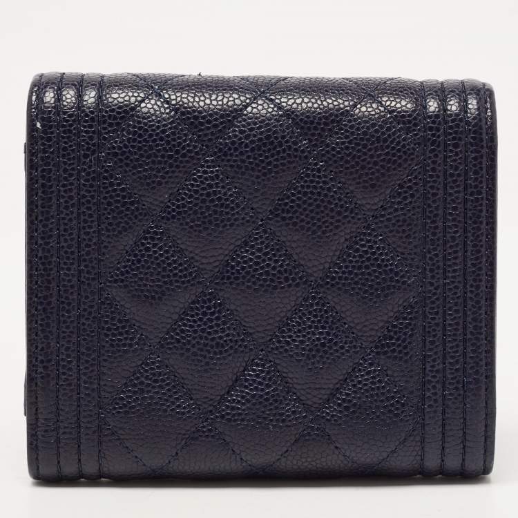Pre Owned Chanel Blue Quilted Caviar Leather Small Boy Wallet
