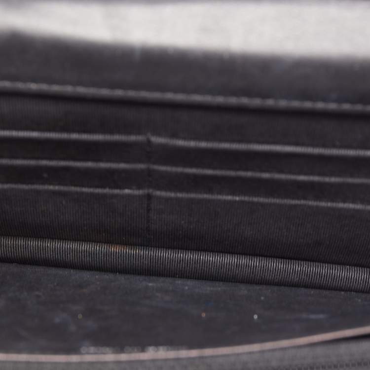 Pre Owned Chanel Black Quilted Patent Leather Classic Wallet on Chain