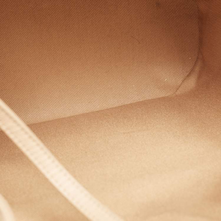 Pre Owned Chanel Beige Quilted Caviar Leather Business Affinity Backpack