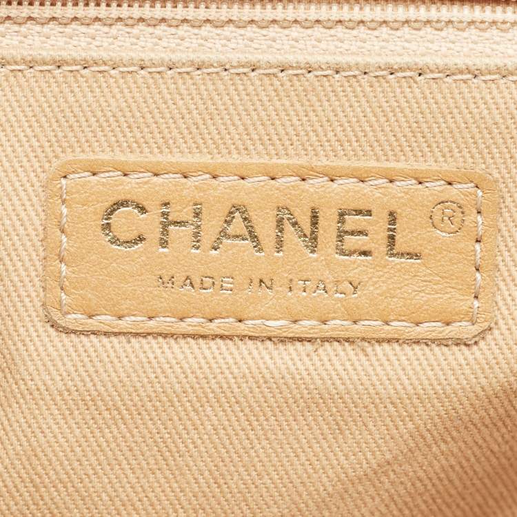 Pre Owned Chanel Beige Quilted Caviar Leather Business Affinity Backpack