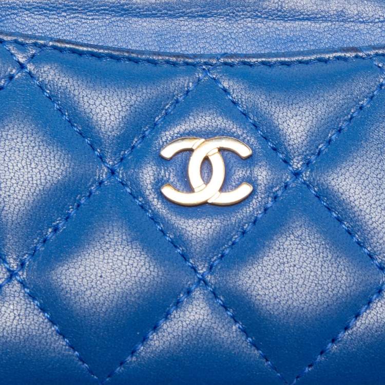 Pre Owned Chanel Blue Quilted Leather Classic Card Holder