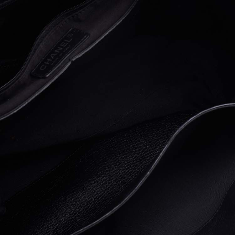 Pre Owned Chanel Black Quilted Leather Medium CC Shopper Tote