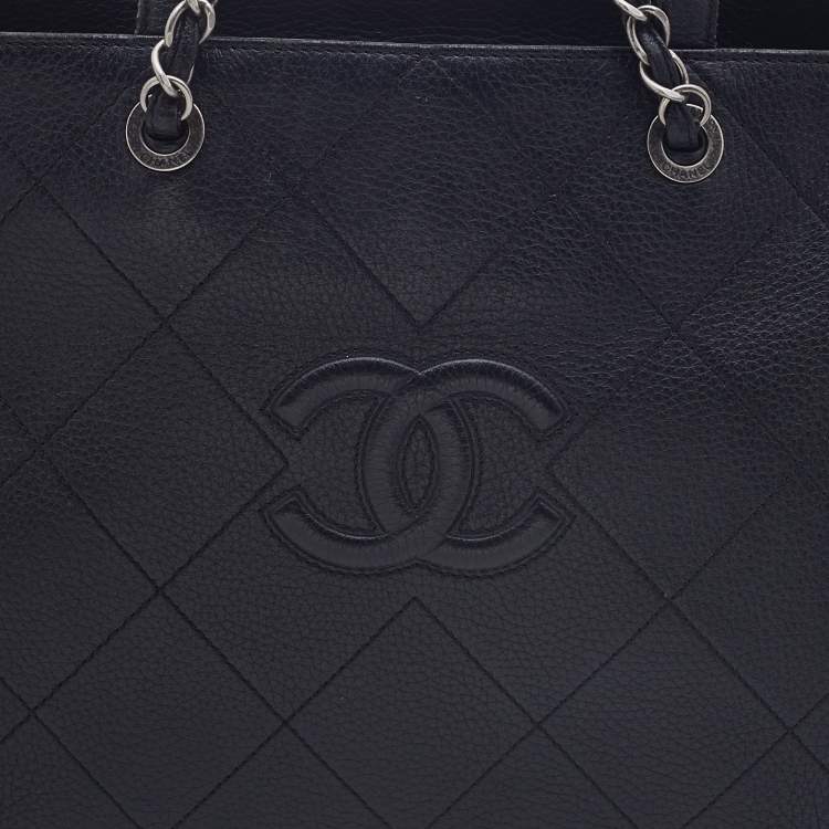 Pre Owned Chanel Black Quilted Leather Medium CC Shopper Tote