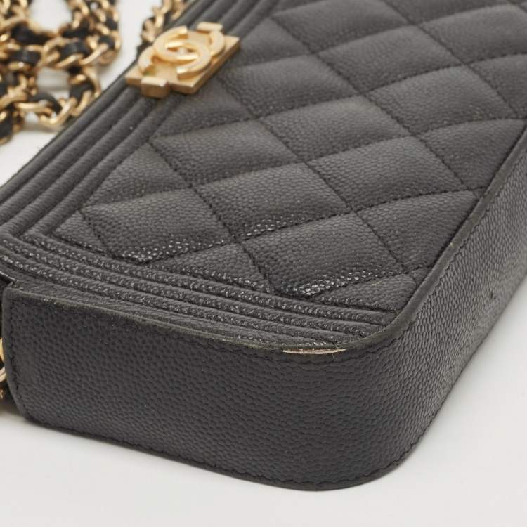 Pre Owned Chanel Black Quilted Leather Boy Zip Around Wallet On Chain