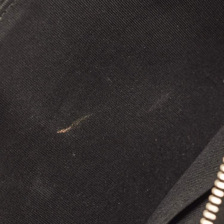 Pre Owned Chanel Black Quilted Leather Boy Zip Around Wallet On Chain