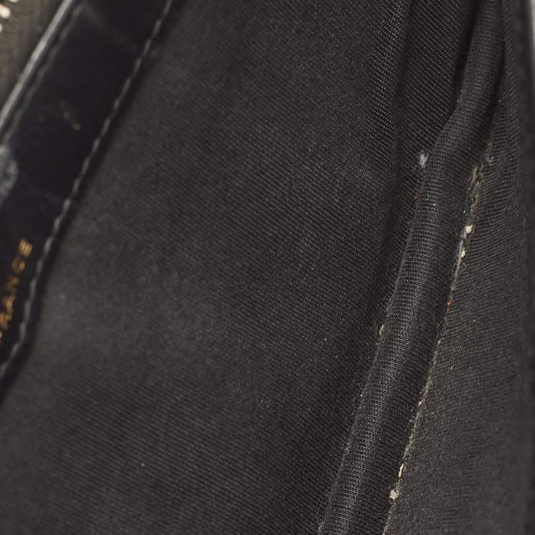 Pre Owned Chanel Black Quilted Leather Boy Zip Around Wallet On Chain